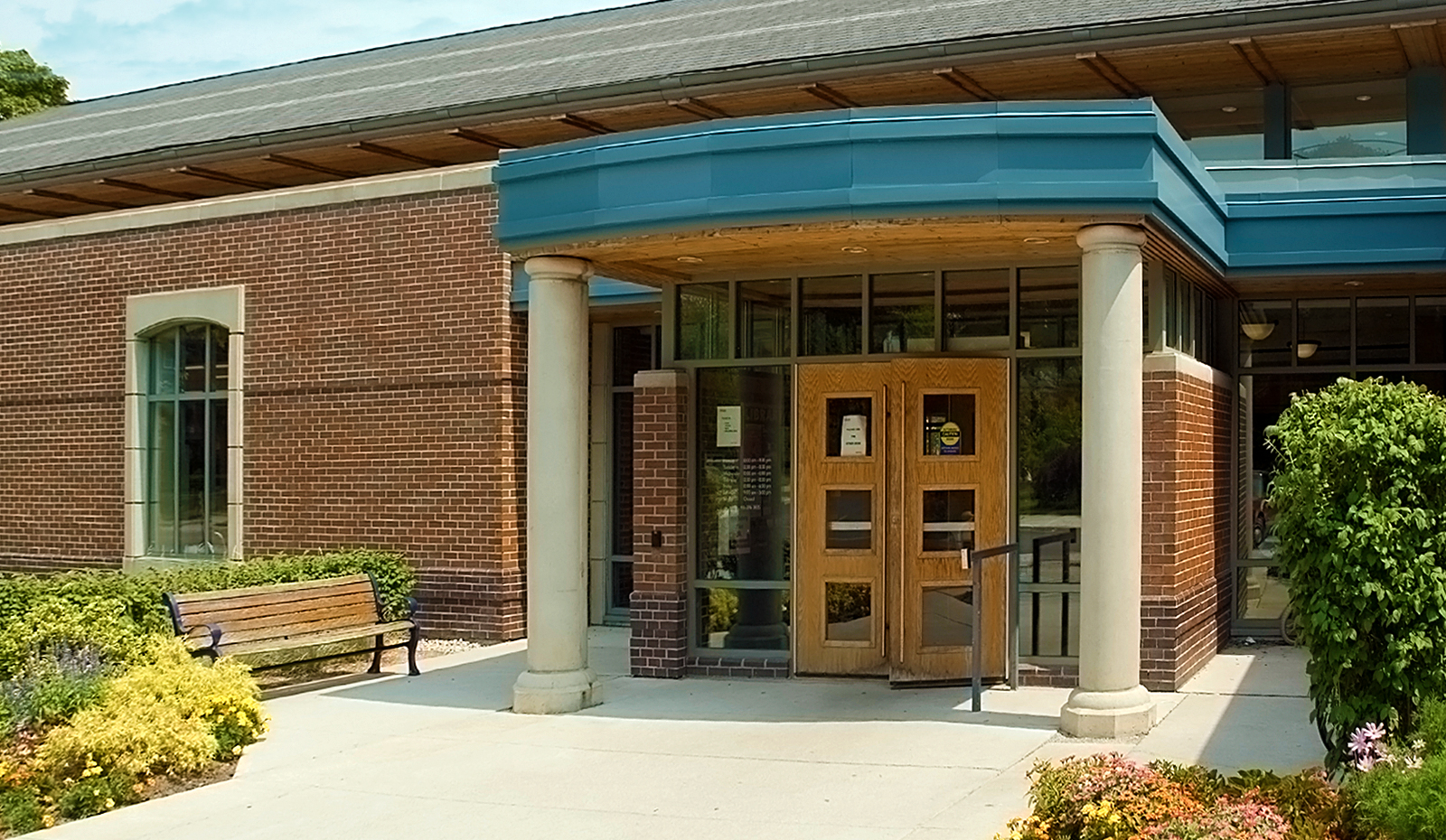 Leaside Library Exterior